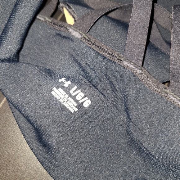 Under Armour Sport Bra - Picture 8 of 8